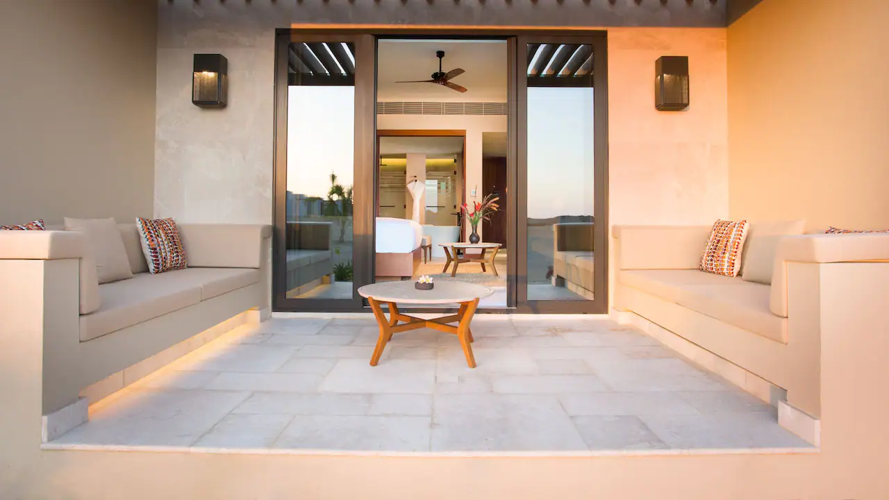 Two Twin Terrace / Lagoon View / Sea View