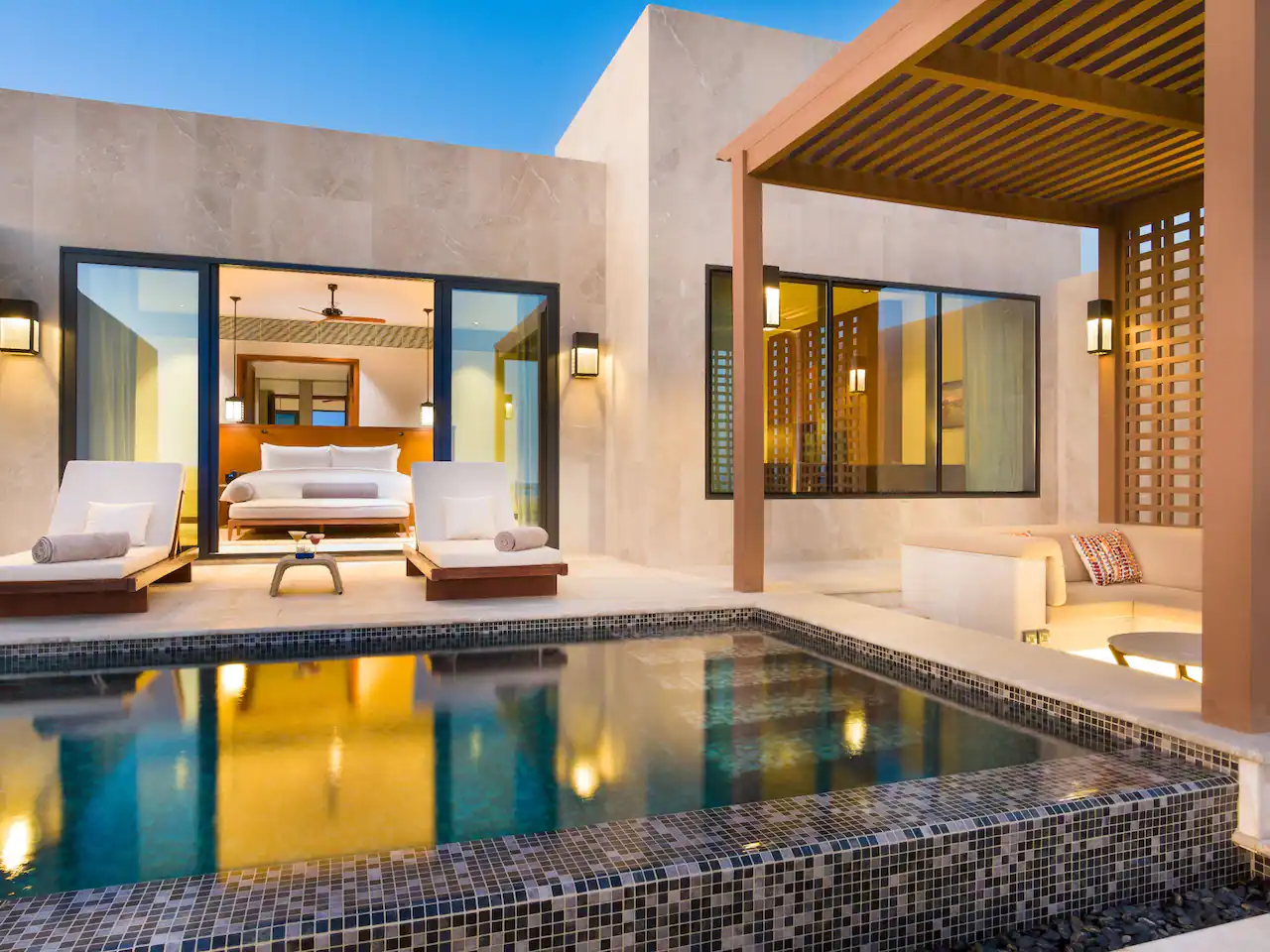One King Pool Villa Deluxe