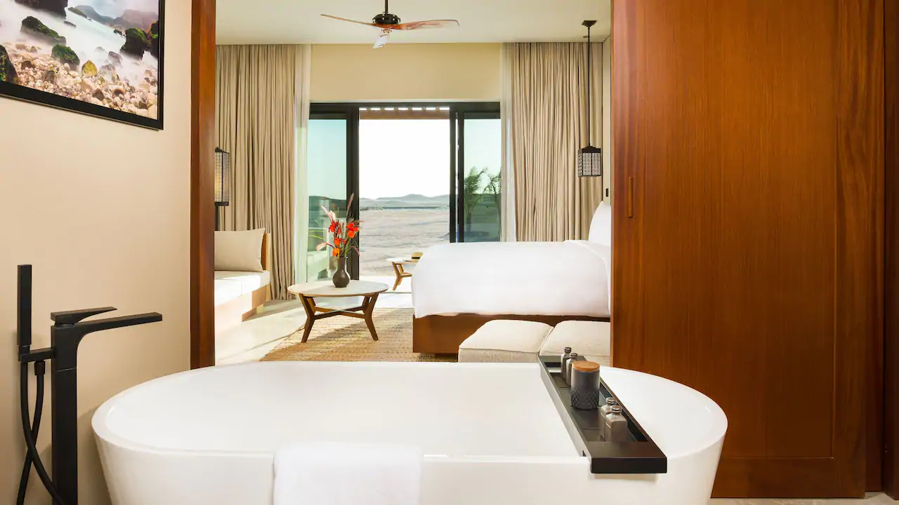 Two Twin Terrace / Lagoon View / Sea View