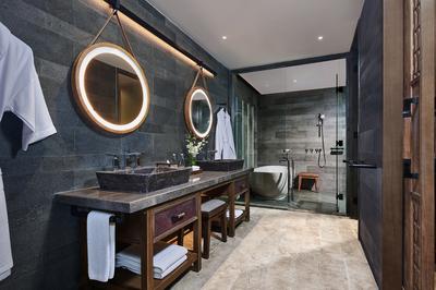 Andaz Deluxe Suite