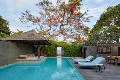 2 Bedroom Beach Villa with 2 Twin Beds in each room