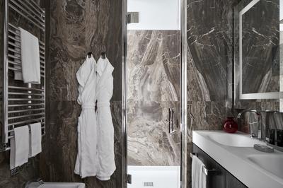 Skyline Suite