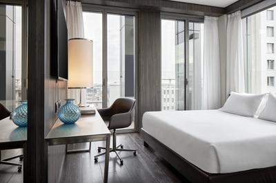 Skyline Suite