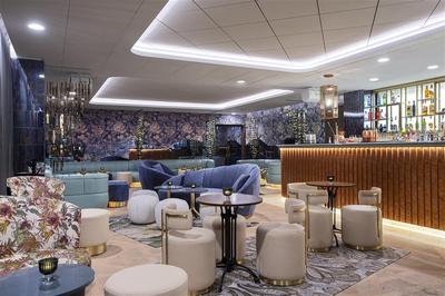 Bar Lounge