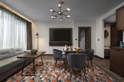 Suite