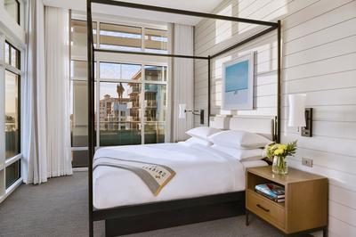 Grand Ocean Suite