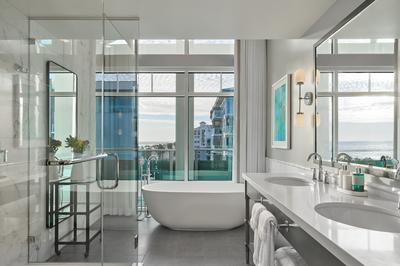 Grand Ocean Suite