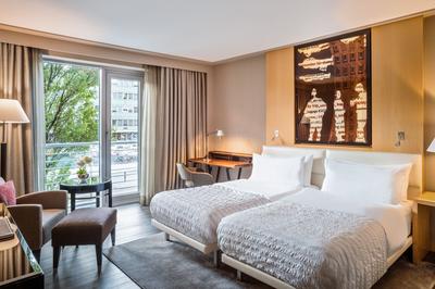 Deluxe City Room - Twin