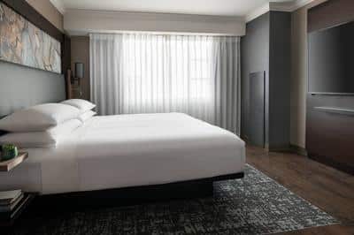 Junior Suite - King Bedroom