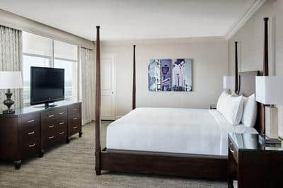 Presidential Suite - King Bedroom