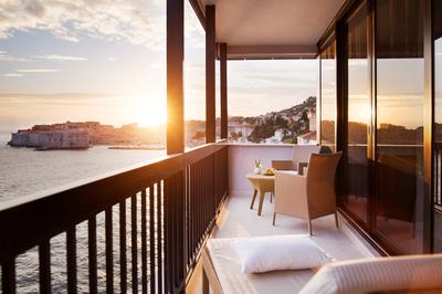 Excelsior Signature Suite With Sea View and Balcony