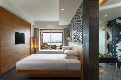 Deluxe Twin/Twin Terrace Ocean Guest Room