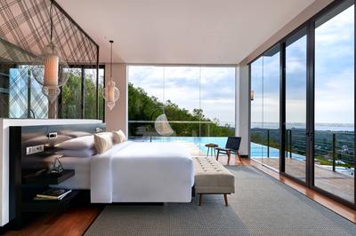 Presidential Villa - Master Bedroom