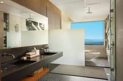 Deluxe King Ocean View Guest - Bathroom – Tub