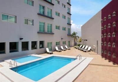 Exterior Pool