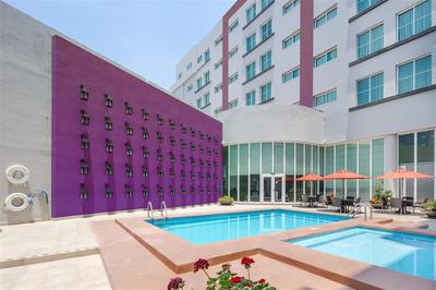 Exterior Pool