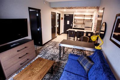 Guest room