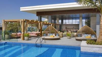 Dip Pool Bar Terrace