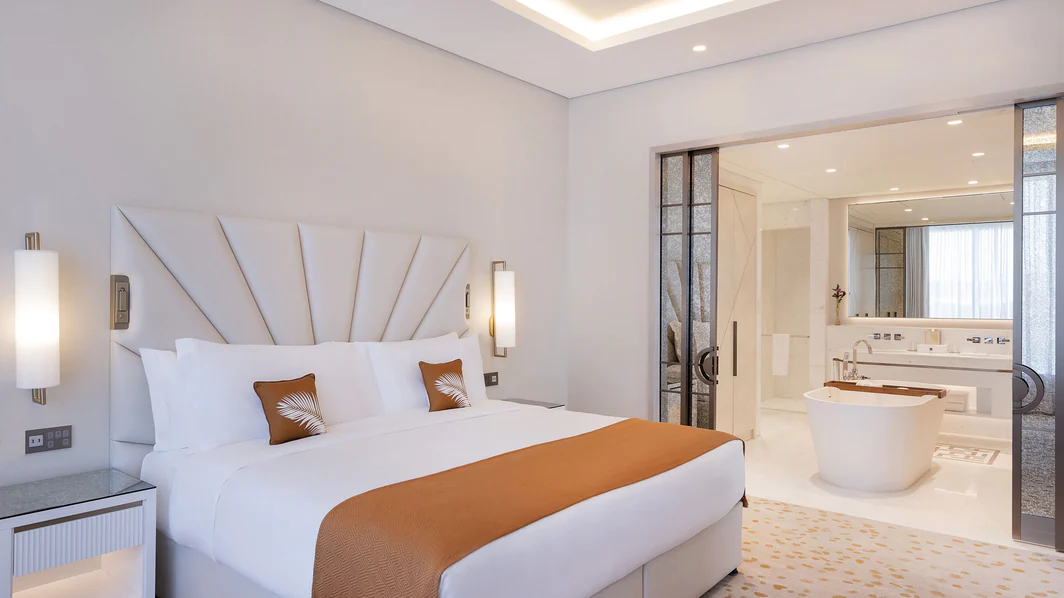 Metropolitan Suite / Grand Deluxe Suite