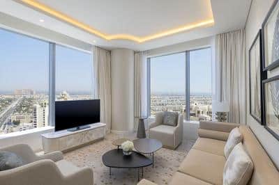 Metropolitan Suite / Grand Deluxe Suite