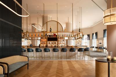 Delfinos Bar