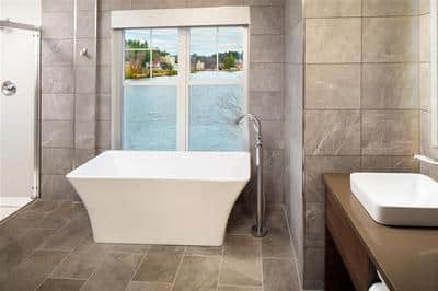 SWL Governors Suite Bath