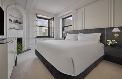 Suite Bedroom