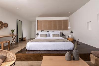 Sunset Suite