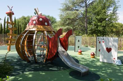 Kids Club