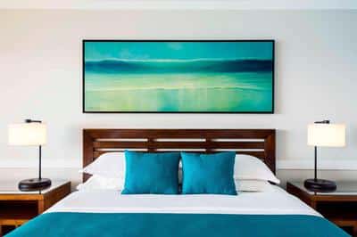 King Moana Oceanfront Guest Room