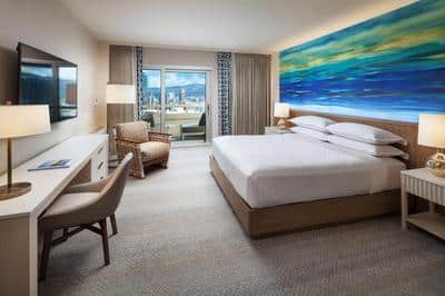 King Partial Ocean View Guest Room