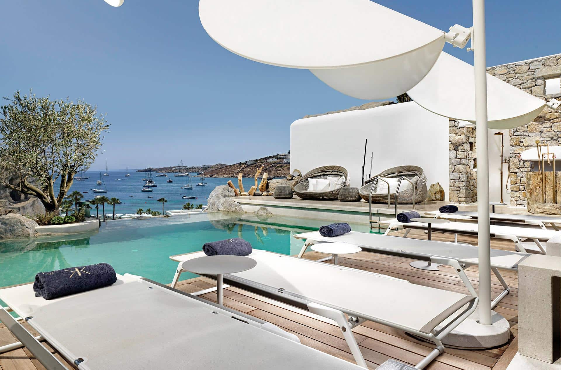 Design Suite with Sea View & Outdoor Hot Tub