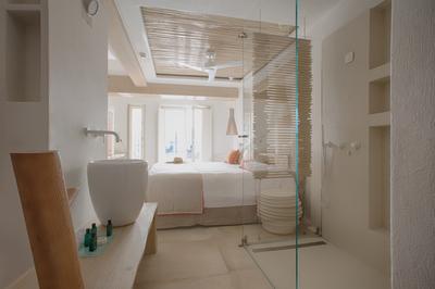 Deluxe Room with Plunge Pool