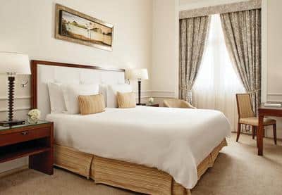 Superior Room - Partial Ocean View