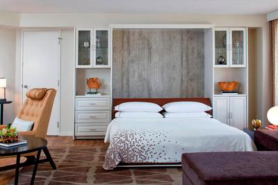 Hospitality Suite - Murphy Bed