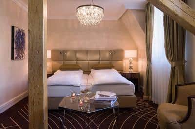 Twin/Twin Superior Guest Room