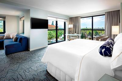 Guest room