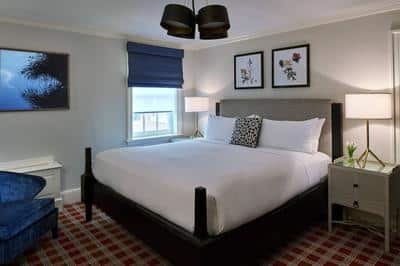 Deluxe King Guest Room