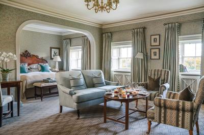 Guest room