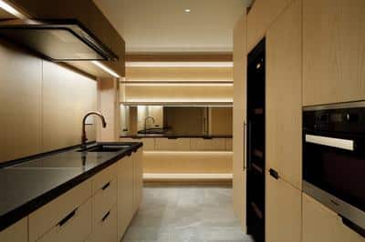 Ritz-Carlton Suite