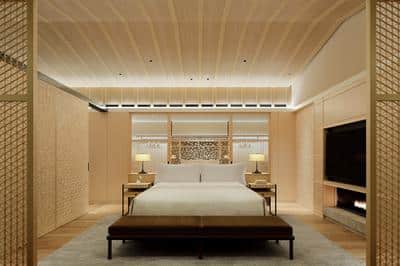 Ritz-Carlton Suite