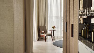 Lauderdale-View Suite
