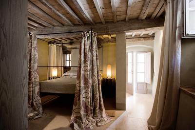 3-Bedroom Amiata Village House