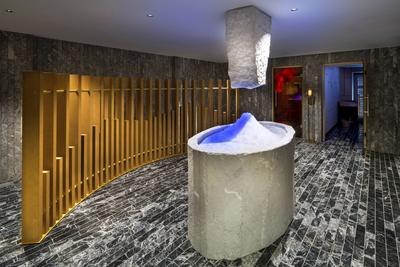 Kempinski The Spa - Ice Fountain