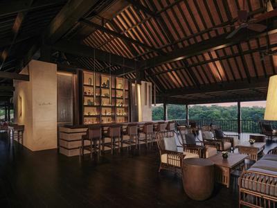 The Writers Bar