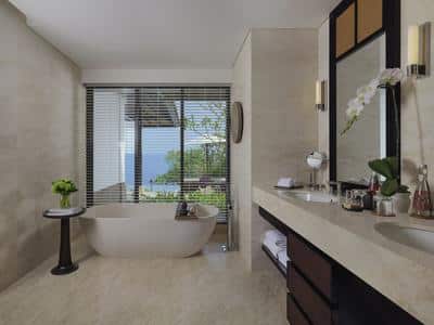 Ocean Pool Villa