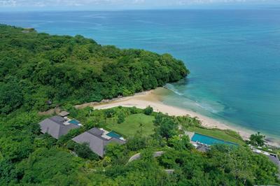 Ocean Front Two Bedroom Pool Villa