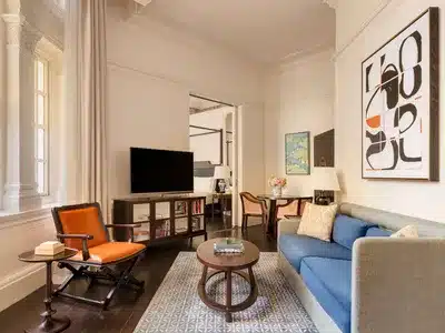 Promenade Suite