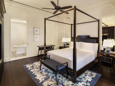 Courtyard Suite