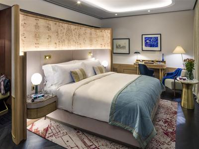 Guest room